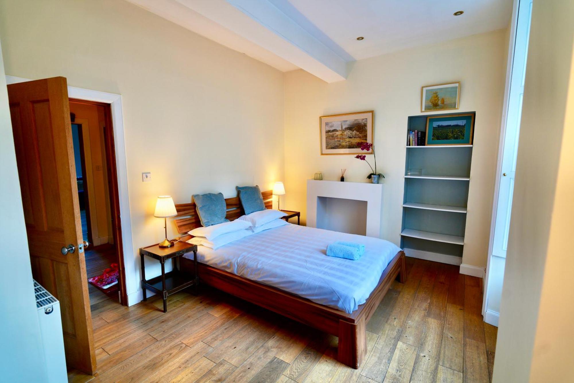 Spacious 2 Bed Apt Next To Royal Mile & Waverley EDI Kültér fotó
