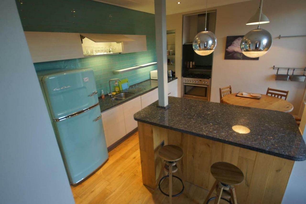 Spacious 2 Bed Apt Next To Royal Mile & Waverley EDI Kültér fotó