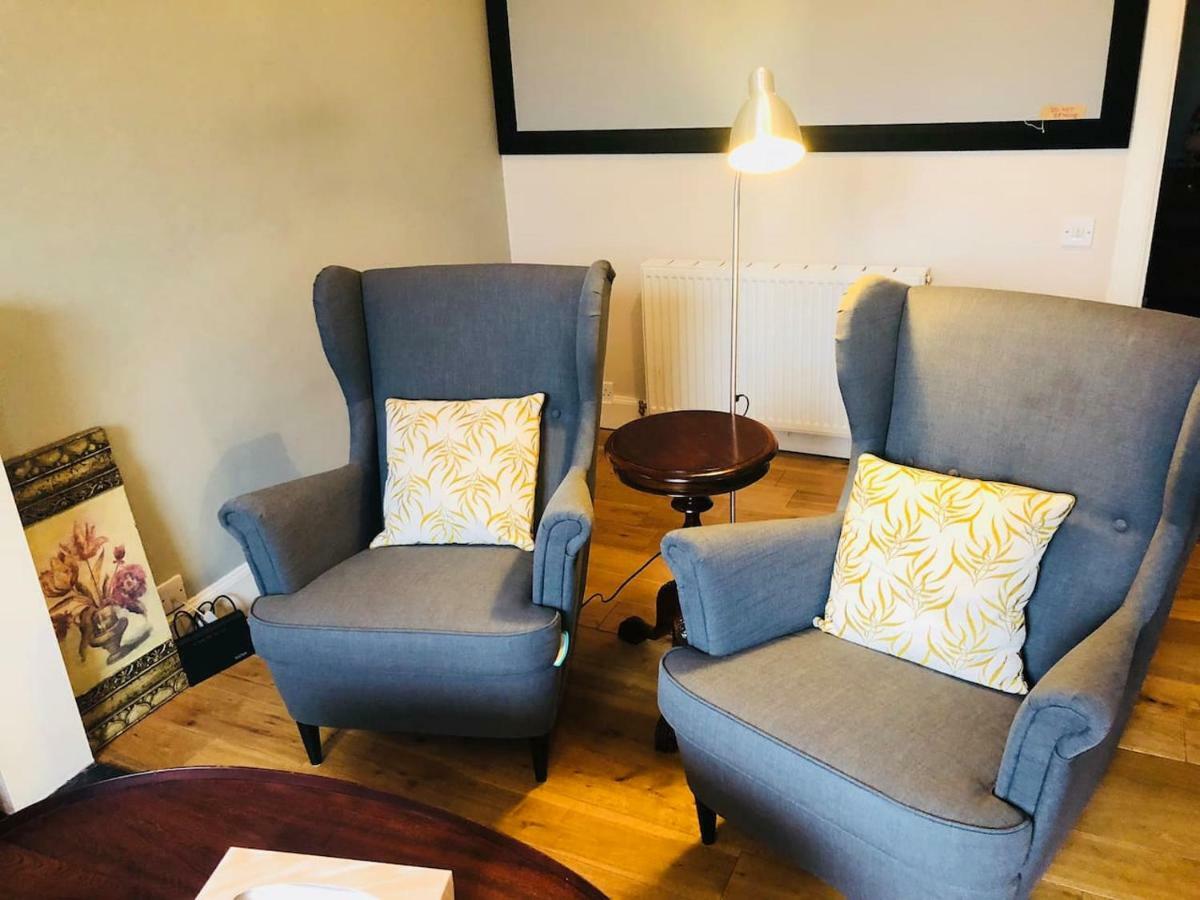 Spacious 2 Bed Apt Next To Royal Mile & Waverley EDI Kültér fotó